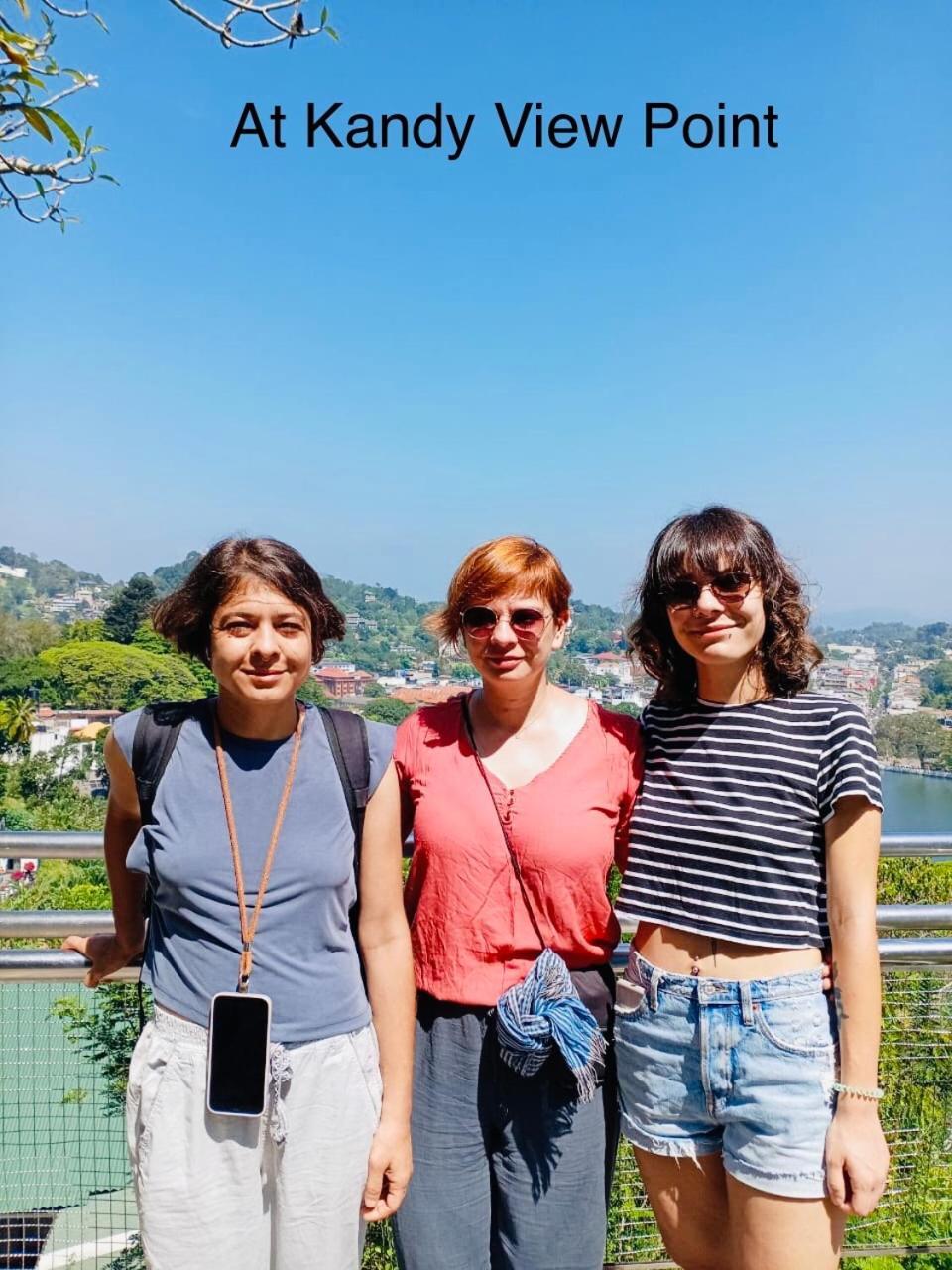 Mountain View 호텔 캔디 외부 사진